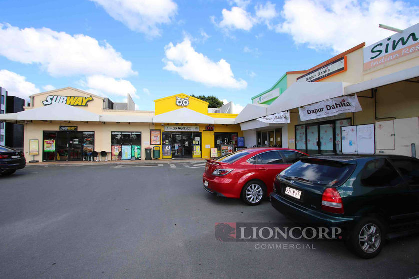 Click to view all images Upper Mount Gravatt QLD 4122 - Image 1