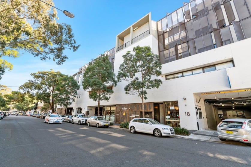 Click to view all images Shop 2/18 Danks Street Waterloo NSW 2017 - Image 3