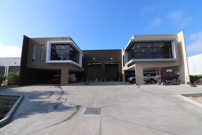 Click to view all images 1/8 Access Way Carrum Downs VIC 3201 - Image 1