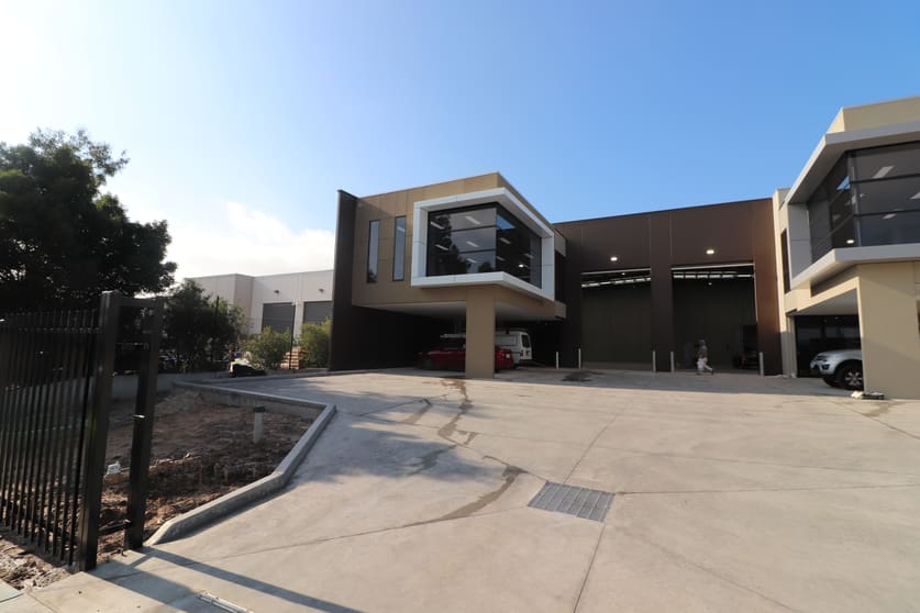 Click to view all images 1/8 Access Way Carrum Downs VIC 3201 - Image 2