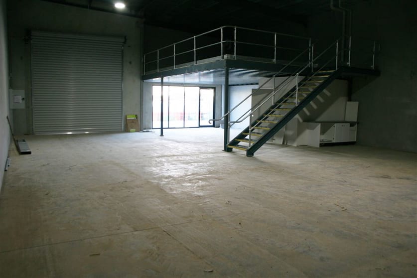 Click to view all images 2/118 Bellarine Hwy Newcomb VIC 3219 - Image 2