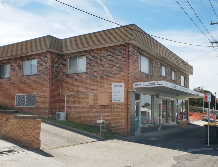 Click to view all images 1-3/1 Russell Street Woonona NSW 2517 - Image 1