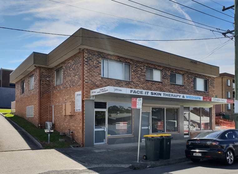 Click to view all images 1-3/1 Russell Street Woonona NSW 2517 - Image 2