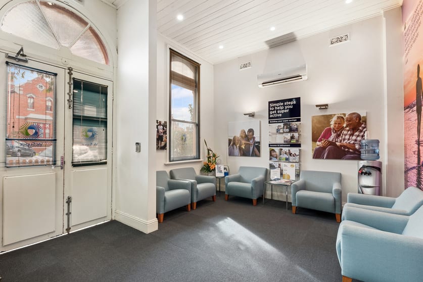 Click to view all images 15 MacKenzie Street Bendigo VIC 3550 - Image 3