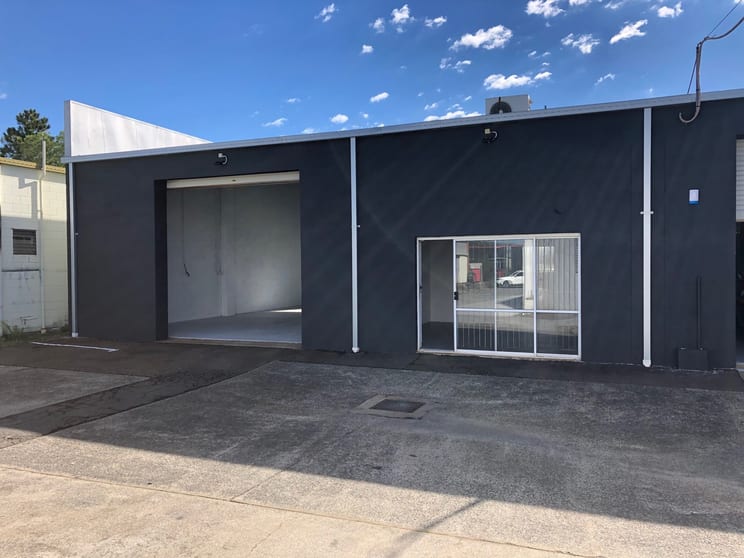Click to view all images 4/16 Brendan Dr Nerang QLD 4211 - Image 2