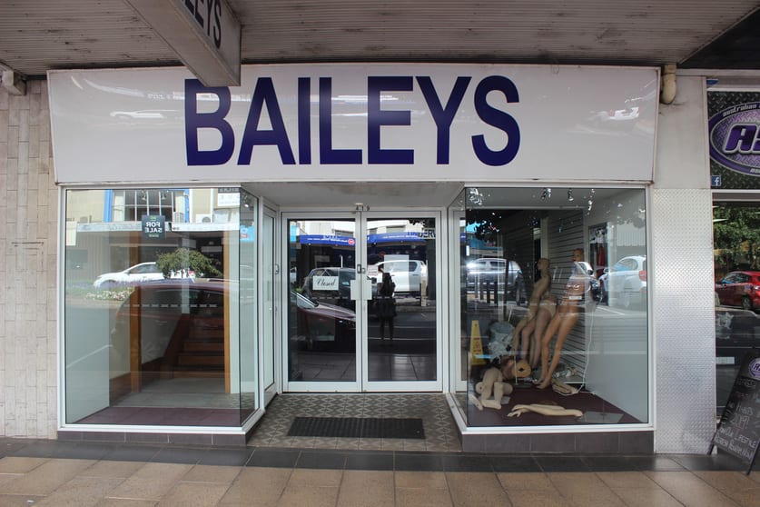 Click to view all images First Floor/417-419 Ruthven Street Toowoomba City QLD 4350 - Image 1