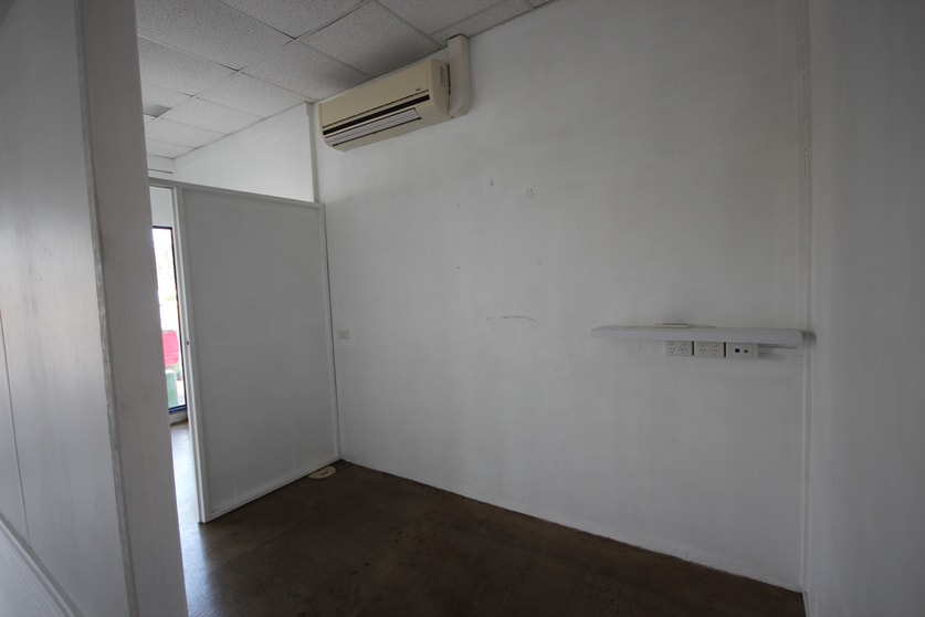 Click to view all images 169 Charters Towers Road Hermit Park QLD 4812 - Image 3