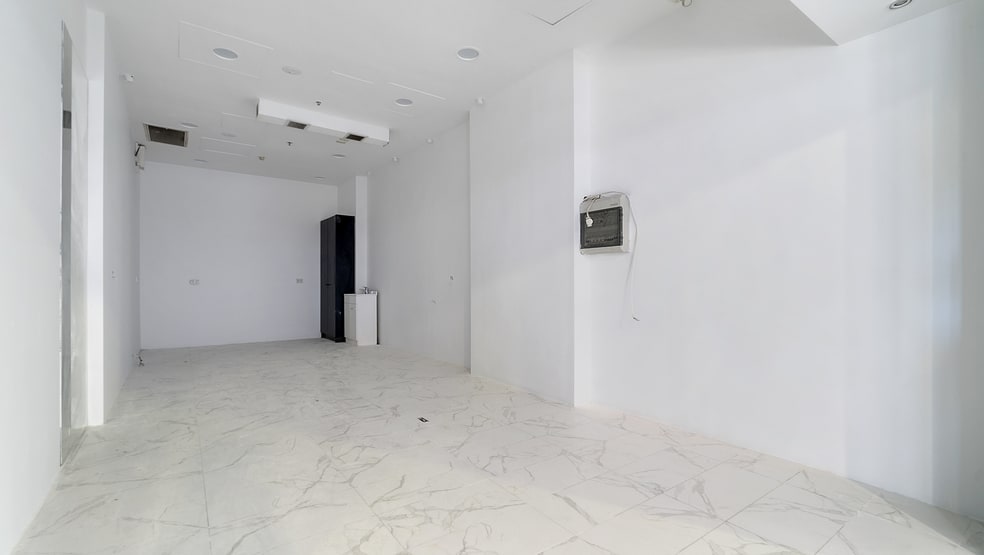 Click to view all images Shop 6/27 Park Street Sydney NSW 2000 - Image 3