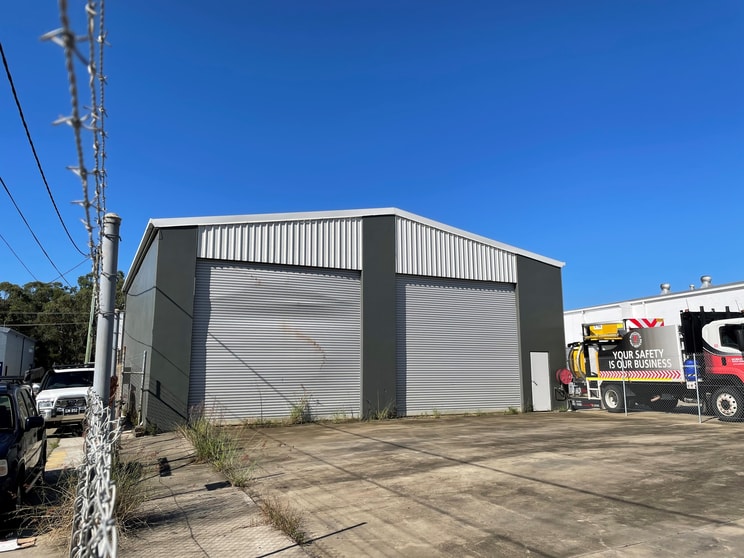 Click to view all images Unit B/175 Orlando Street (Shed) Coffs Harbour NSW 2450 - Image 2