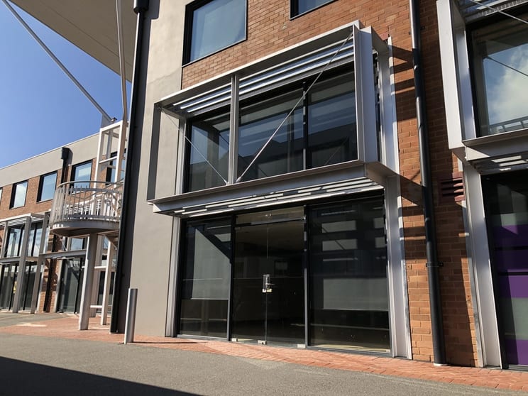Click to view all images Unit 10/71 Leichhardt Street Kingston ACT 2604 - Image 1