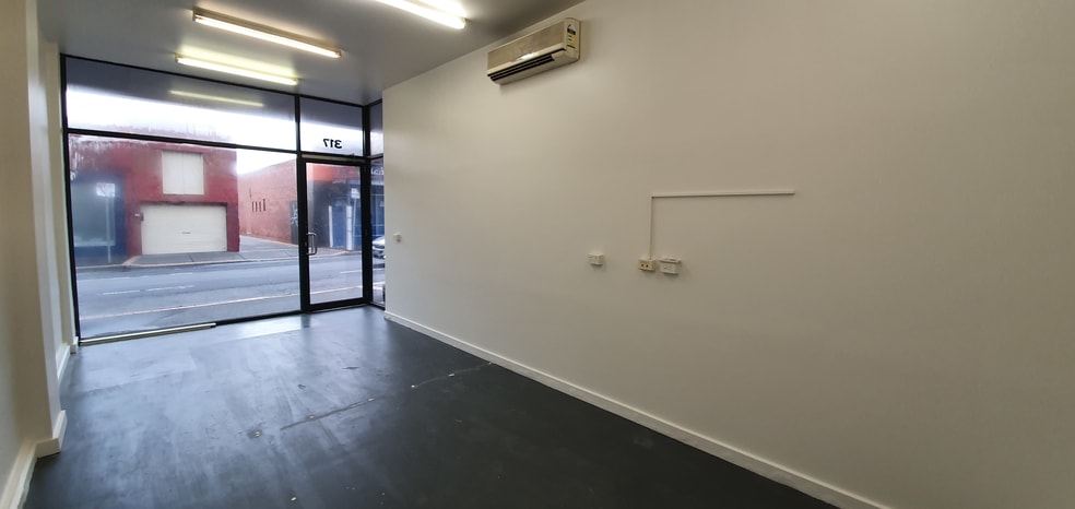 Click to view all images 317 Neerim Road Carnegie VIC 3163 - Image 2