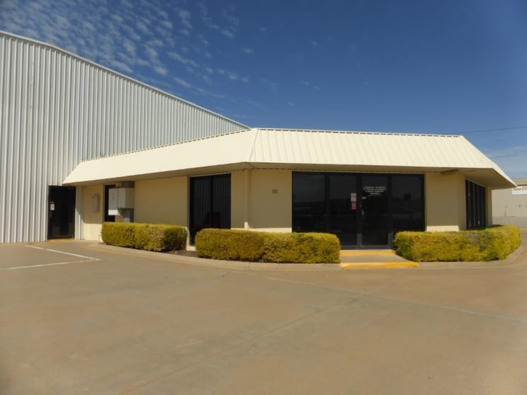 Click to view all images 59 - 63 The Crescent Mildura VIC 3500 - Image 2