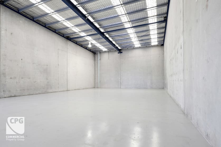 Click to view all images Unit 3/59-63 Cawarra Road Caringbah NSW 2229 - Image 2