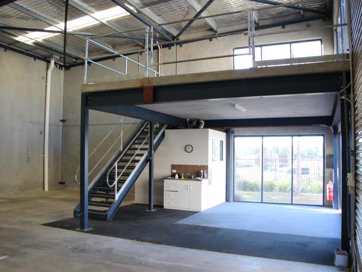 Click to view all images Unit 1/8 Willow Tree Road Wyong NSW 2259 - Image 2