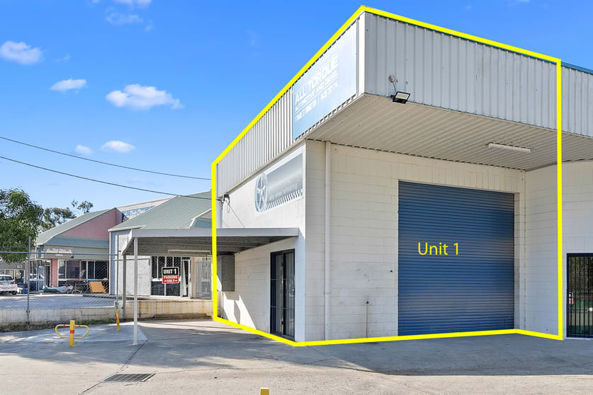 Click to view all images 1-3/1 Trade Street Ormiston QLD 4160 - Image 2