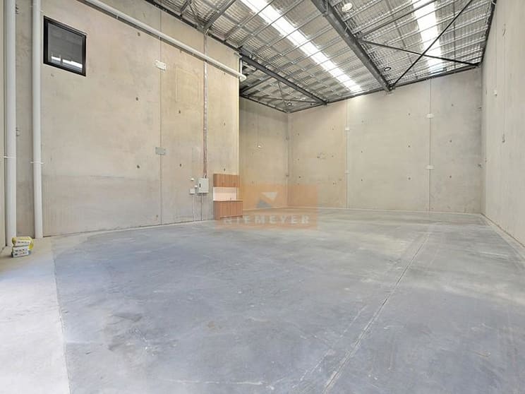 Click to view all images 60 Marigold Street Revesby NSW 2212 - Image 3