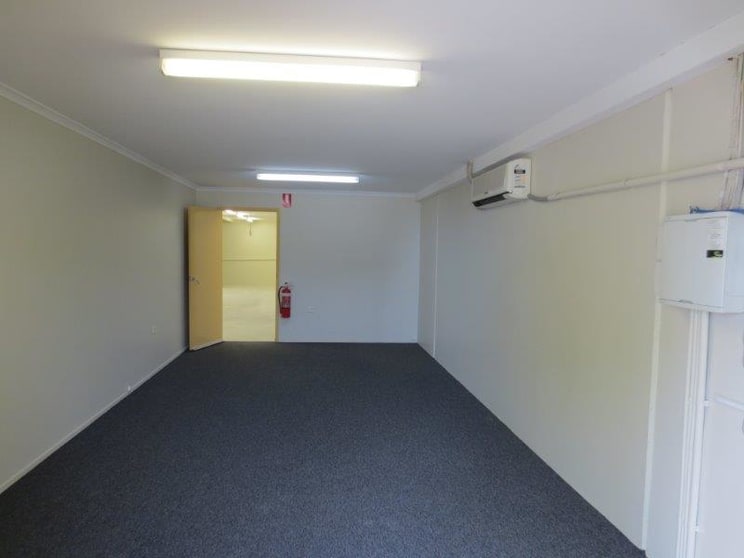 Click to view all images 2/4 India Street Capalaba QLD 4157 - Image 2