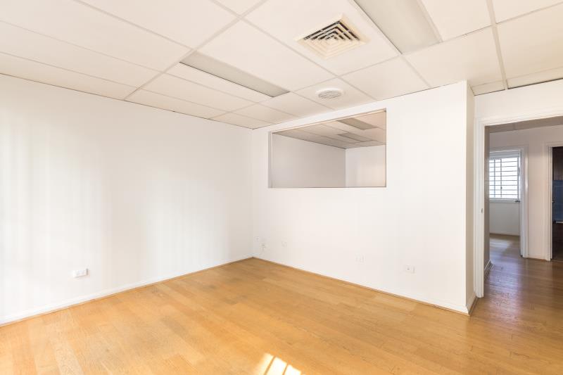 Click to view all images 3/4 Charles Street Parramatta NSW 2150 - Image 2