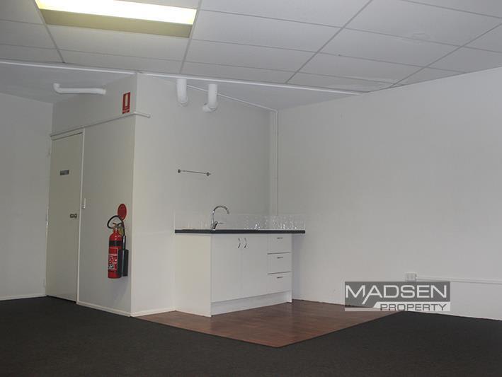 Click to view all images 7/47 Musgrave Road Coopers Plains QLD 4108 - Image 3