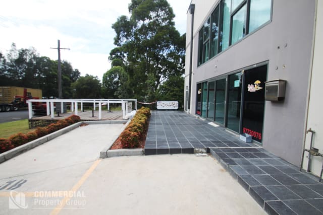 Click to view all images 1/9 Mavis Street Revesby NSW 2212 - Image 2