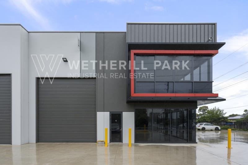 Click to view all images Warwick Farm NSW 2170 - Image 1