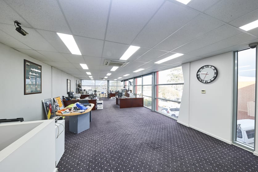 Click to view all images 152A GAFFNEY STREET Coburg VIC 3058 - Image 2