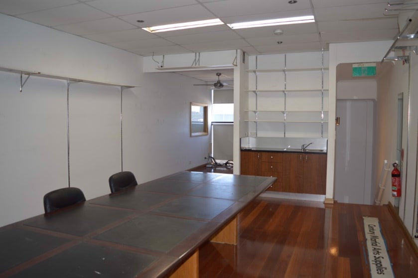 Click to view all images Unit 4, 377 Newbridge Road Moorebank NSW 2170 - Image 3
