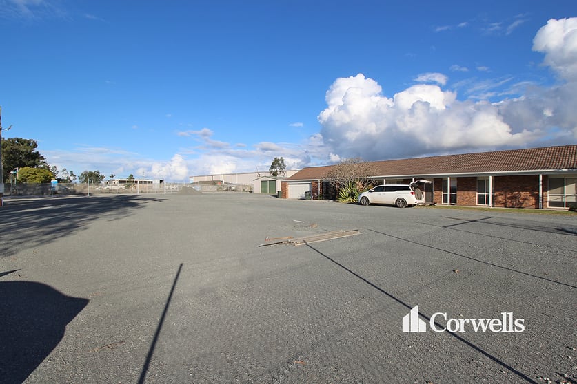 Click to view all images 1/170 Burnside Road Ormeau QLD 4208 - Image 3