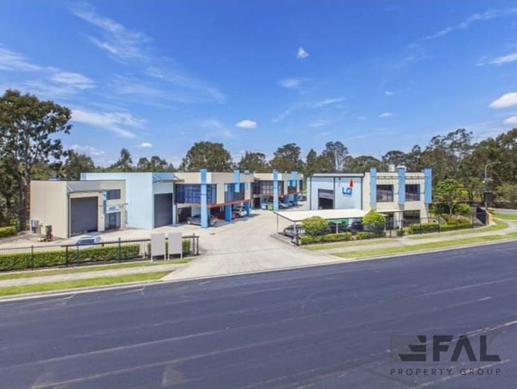 Click to view all images Unit 4/7 Gardens Drive Willawong QLD 4110 - Image 1