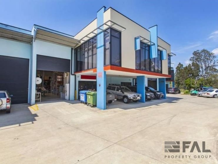 Click to view all images Unit 4/7 Gardens Drive Willawong QLD 4110 - Image 3