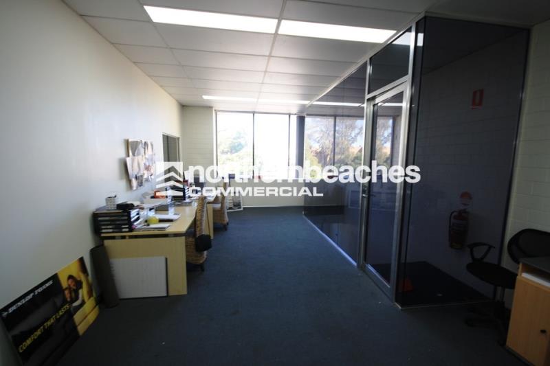 Click to view all images Mona Vale NSW 2103 - Image 3