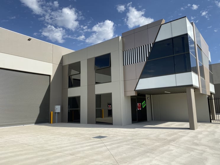Click to view all images 162 Jersey Drive Epping VIC 3076 - Image 1