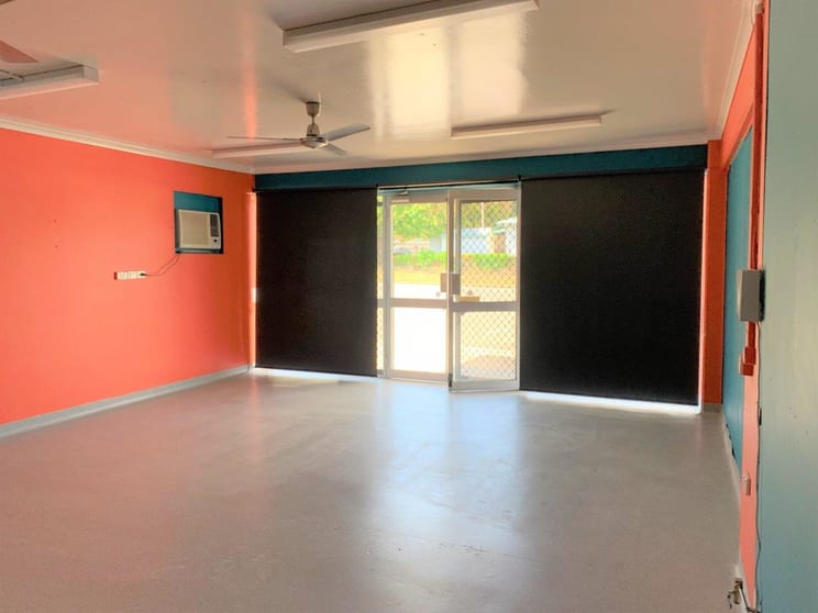 Click to view all images 3/57 Stagpole Street West End QLD 4810 - Image 1