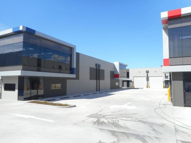 Click to view all images 3/72 Logistics Street Keilor Park VIC 3042 - Image 2