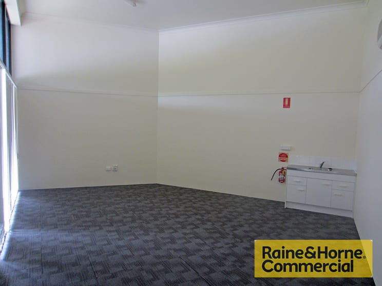 3/50 Ainsdale Street Chermside West QLD 4032 - Image 3