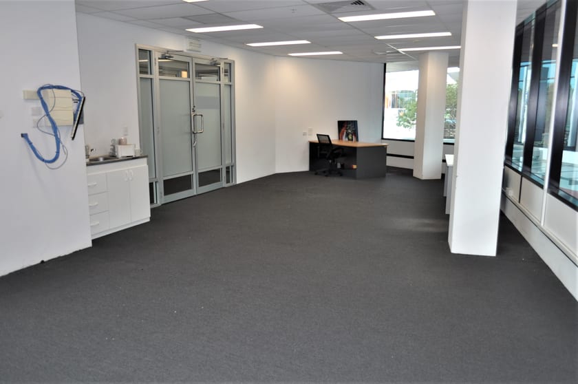 Click to view all images Southport QLD 4215 - Image 3