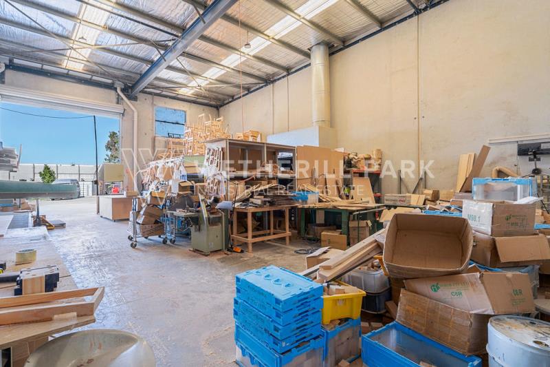 Click to view all images Smithfield NSW 2164 - Image 2