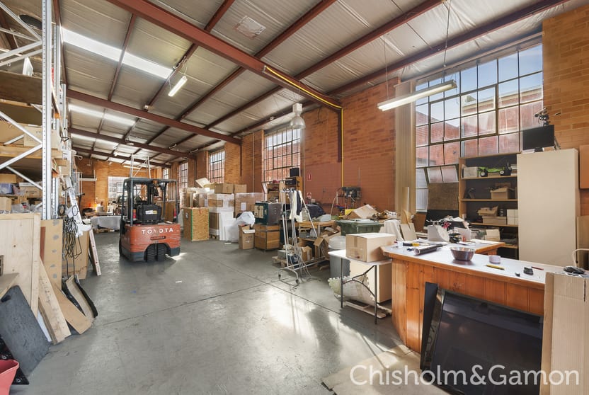 Click to view all images 5b Ebden Street Moorabbin VIC 3189 - Image 3