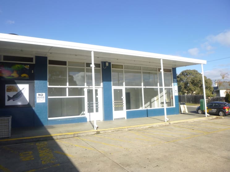 Click to view all images Unit 1, 9 Dampier Street Warrane TAS 7018 - Image 1