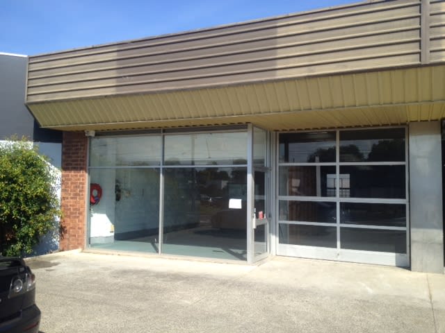 Click to view all images Unit 2/34 Coolstore Road Croydon VIC 3136 - Image 1