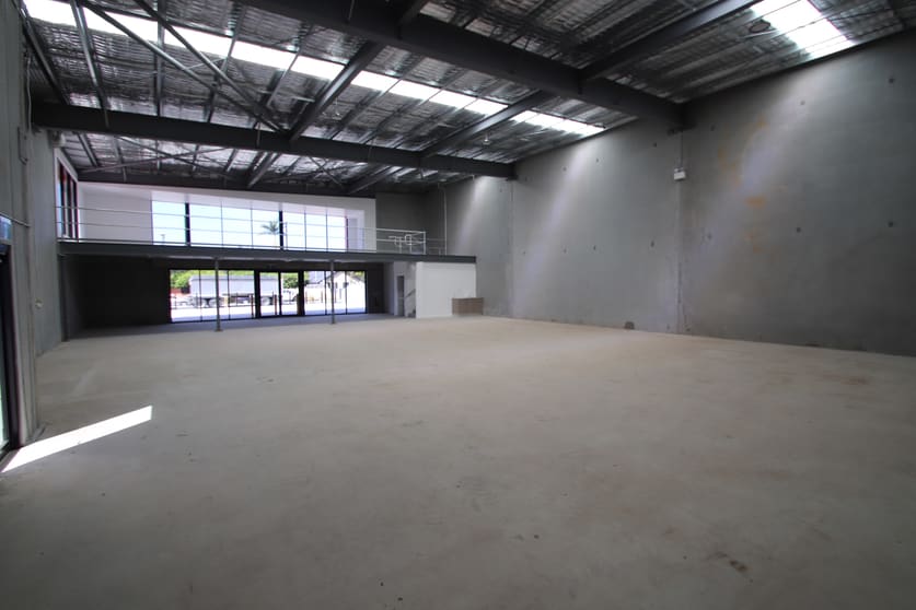Click to view all images 10/7 Hargraves Avenue Albion Park Rail NSW 2527 - Image 2