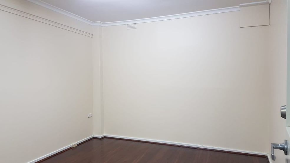 Click to view all images 2 Lambourn Road Watsonia VIC 3087 - Image 3