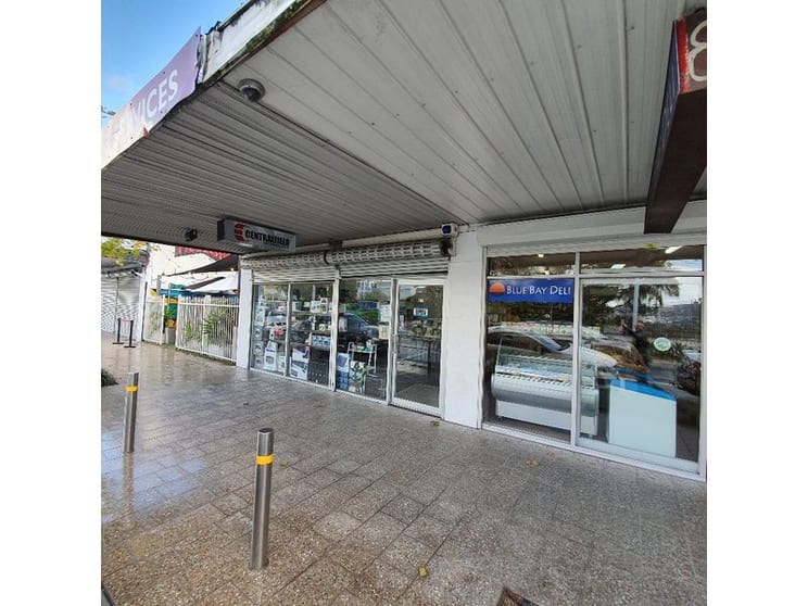 Click to view all images 10 YOUNG STREET Frankston VIC 3199 - Image 2