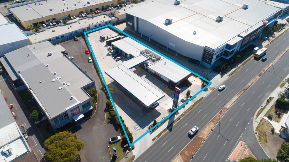 Click to view all images Drive Thru/88 Bundall Road Bundall QLD 4217 - Image 3
