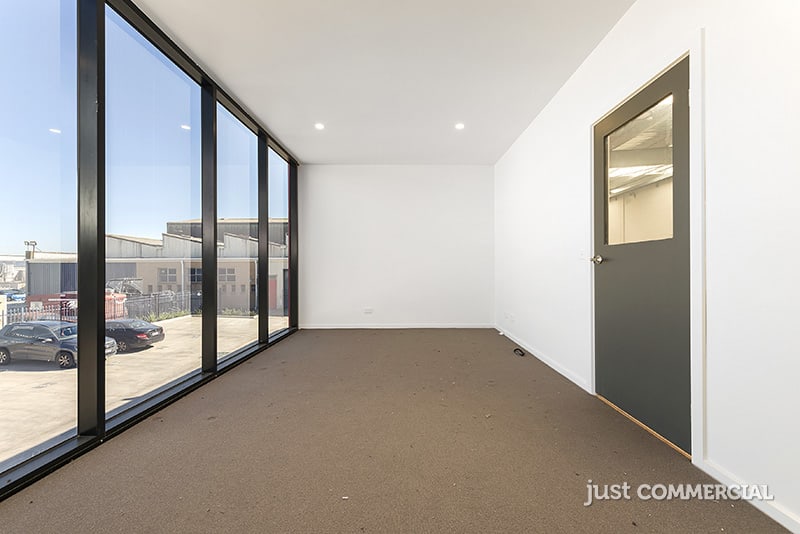 Click to view all images 23/3 Audsley Street Clayton South VIC 3169 - Image 3