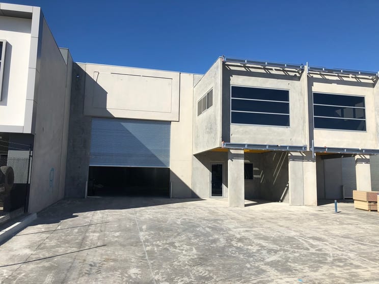 Click to view all images 44 Efficient Drive Truganina VIC 3029 - Image 1