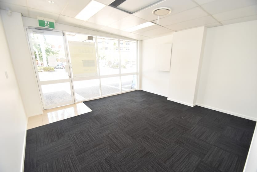 Click to view all images 511 Flinders Street Townsville City QLD 4810 - Image 2