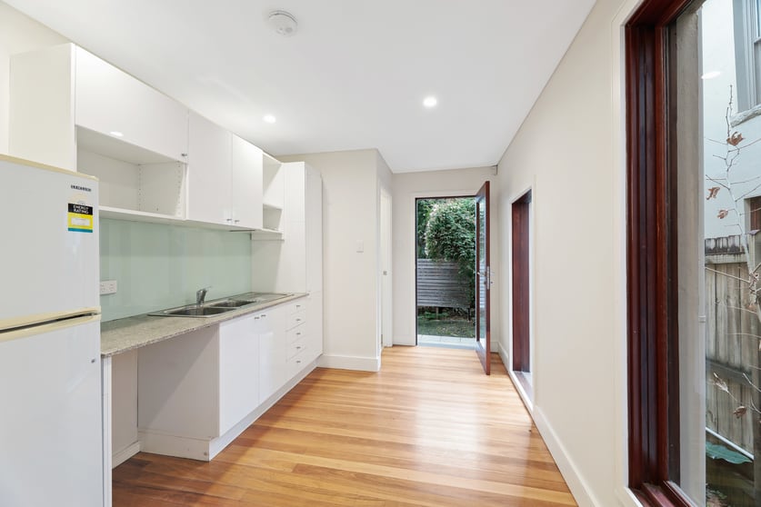 Click to view all images 71 Fitzroy Street Surry Hills NSW 2010 - Image 3