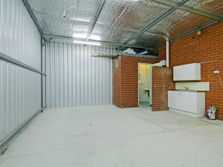 Click to view all images 2/14 Shields Crescent Booragoon WA 6154 - Image 3