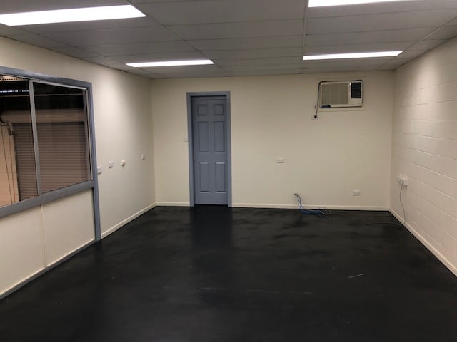 Click to view all images 3/83 Redland Bay Road Capalaba QLD 4157 - Image 2